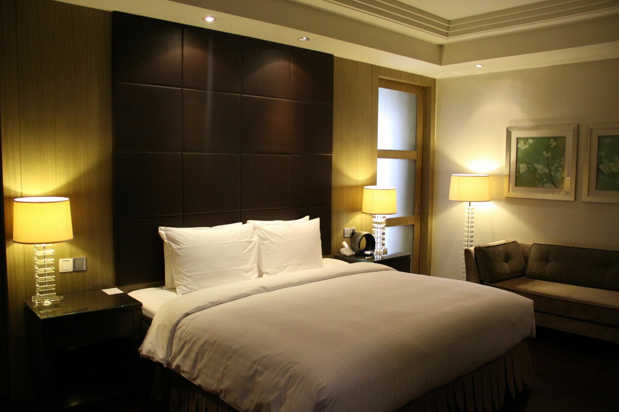 Courtyard By Marriott Kunshan Kunshan  Exterior foto